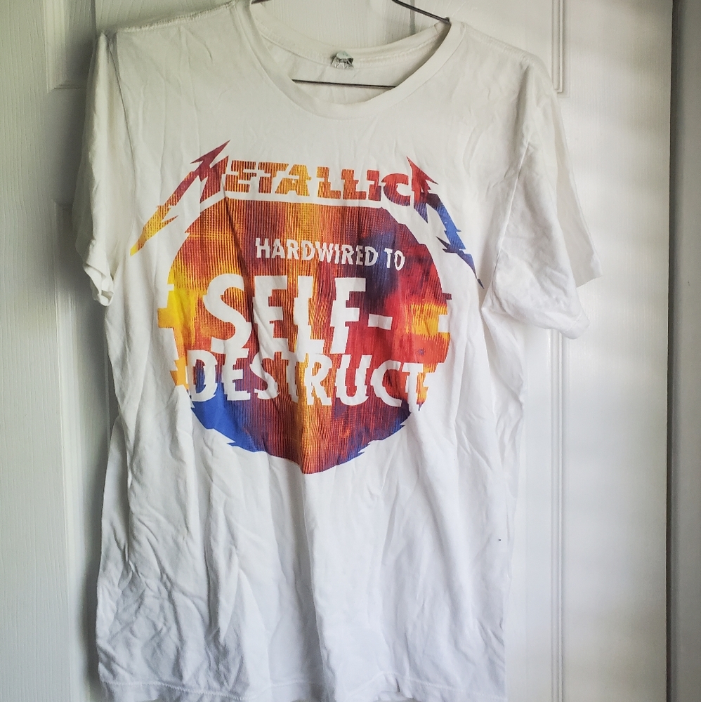 Women's Metallica tee shirt size M